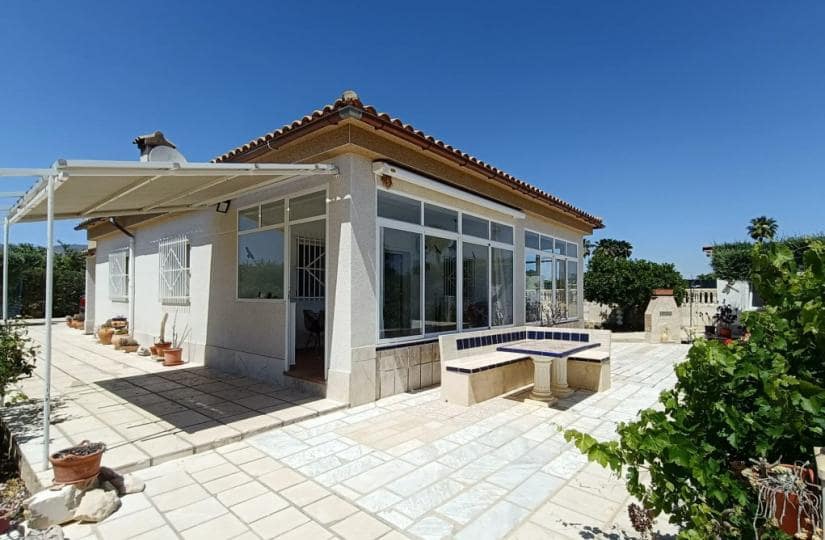 3 bedroom Finca/Country House for sale in Albatera with pool garage - € 330,000 (Ref: 9499564)