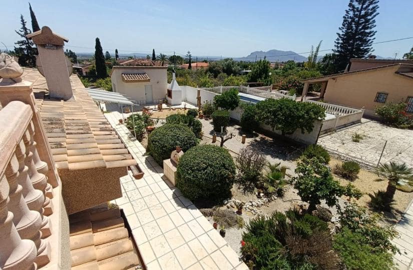 3 bedroom Finca/Country House for sale in Albatera with pool garage - € 330,000 (Ref: 9499564)