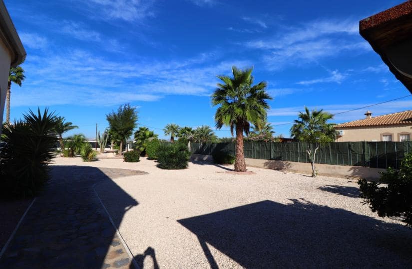 3 soverom Finca/Herregård til salgs i Catral med svømmebasseng garasje - € 330 000 (Ref: 9499565)