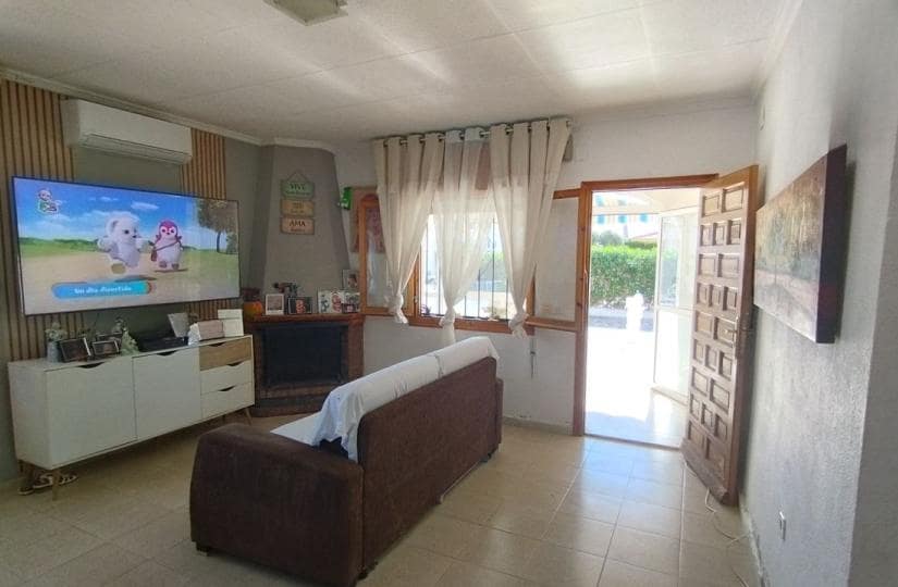 2 slaapkamer Villa te koop in El Chaparral met zwembad garage - € 325.000 (Ref: 9499566)