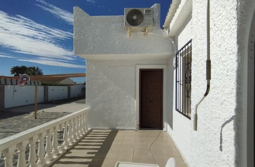 2 slaapkamer Villa te koop in El Chaparral met zwembad garage - € 325.000 (Ref: 9499566)