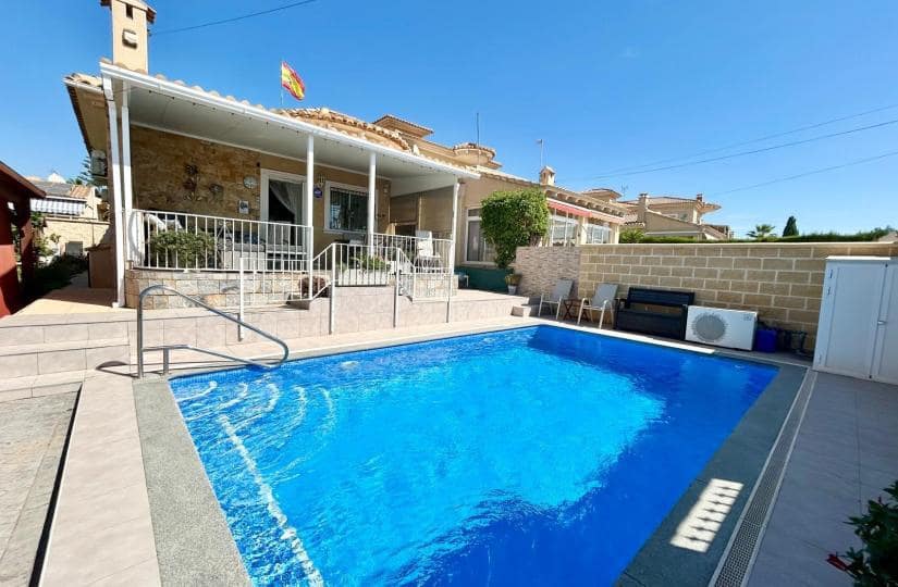 3 sovrum Villa till salu i La Siesta med pool garage - 335 950 € (Ref: 9499662)