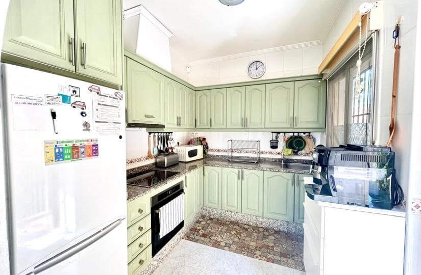 3 sovrum Villa till salu i La Siesta med pool garage - 335 950 € (Ref: 9499662)