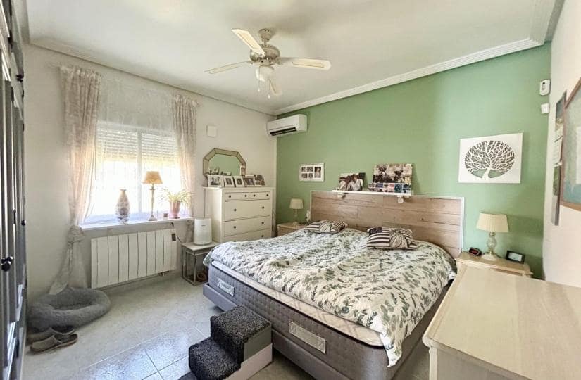 3 sovrum Villa till salu i La Siesta med pool garage - 335 950 € (Ref: 9499662)