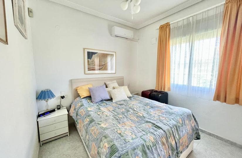 3 sovrum Villa till salu i La Siesta med pool garage - 335 950 € (Ref: 9499662)