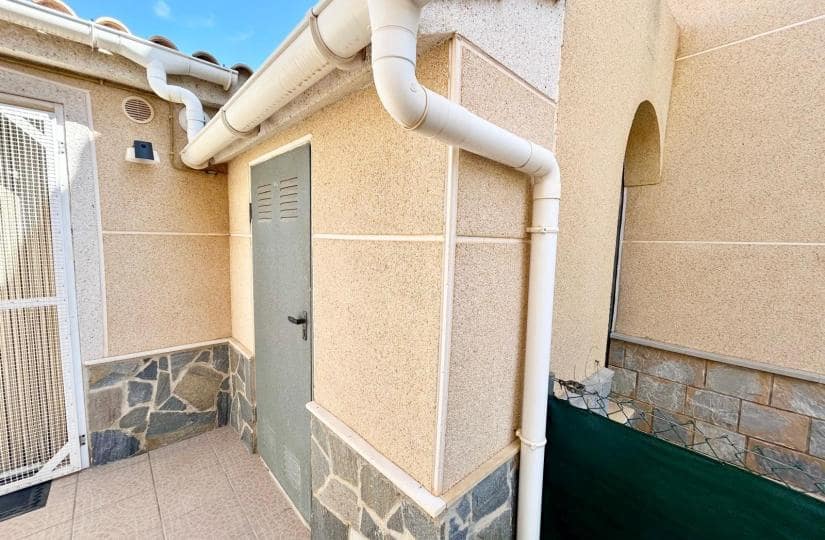 3 sovrum Villa till salu i La Siesta med pool garage - 335 950 € (Ref: 9499662)