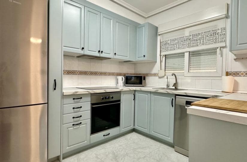 2 bedroom Apartment for sale in Playa Flamenca with pool garage - € 199,000 (Ref: 9499663)