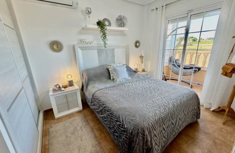 3 soveværelse Villa til salg i El Raso med garage - € 325.000 (Ref: 9499664)