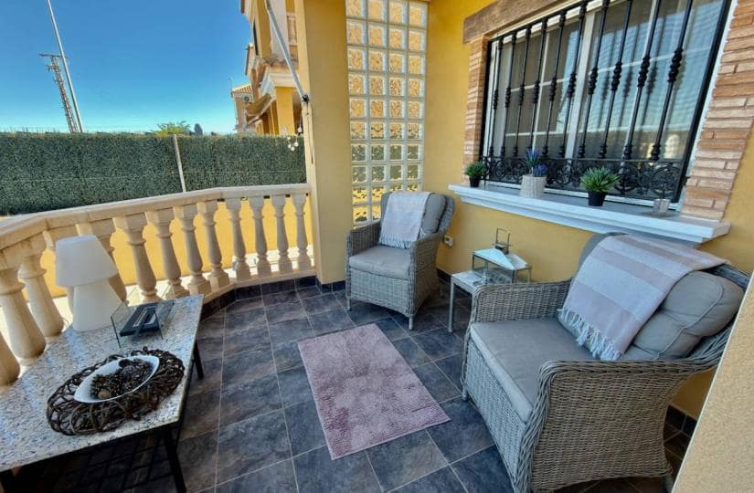 3 soveværelse Villa til salg i El Raso med garage - € 325.000 (Ref: 9499664)