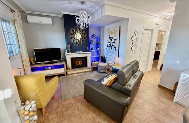 3 soverom Villa til salgs i El Raso, Guardamar del Segura med garasje - € 325 000 (Ref: 9499664)