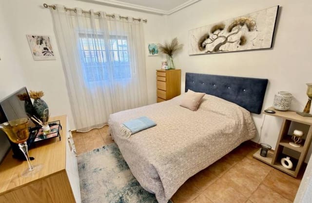 3 soverom Villa til salgs i El Raso, Guardamar del Segura med garasje - € 325 000 (Ref: 9499664)