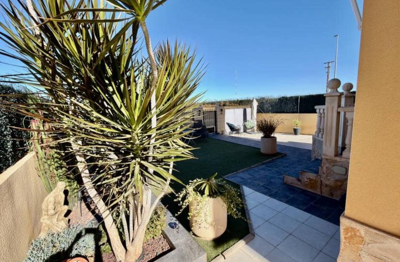 3 soveværelse Villa til salg i El Raso med garage - € 325.000 (Ref: 9499664)