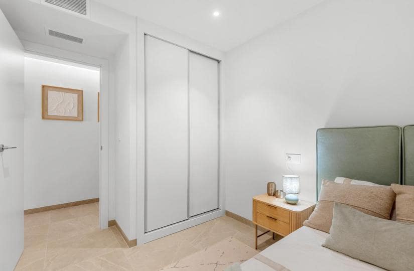 3 bedroom Apartment for sale in Jacarilla with pool - € 187,000 (Ref: 9499685)