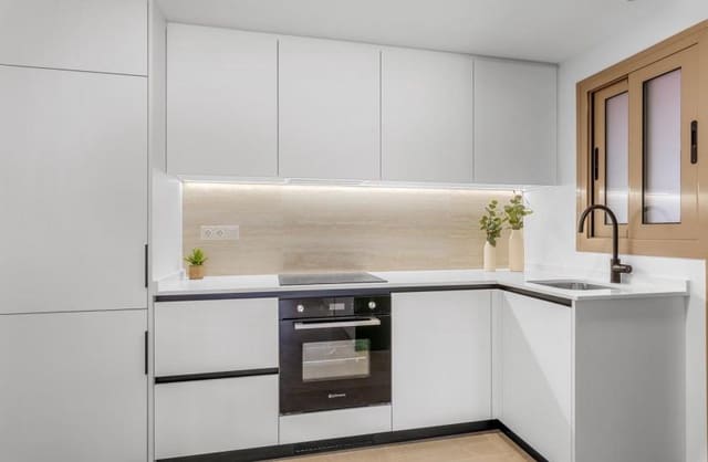 3 makuuhuone Huoneisto myytävänä paikassa Jacarilla mukana uima-altaan - 187 000 € (Ref: 9499685)