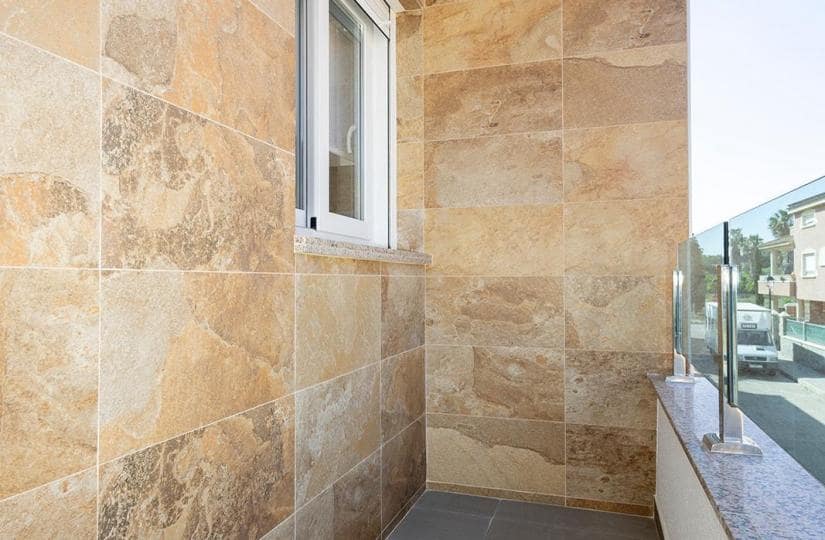 2 bedroom Apartment for sale in Jacarilla with pool - € 139,000 (Ref: 9499686)