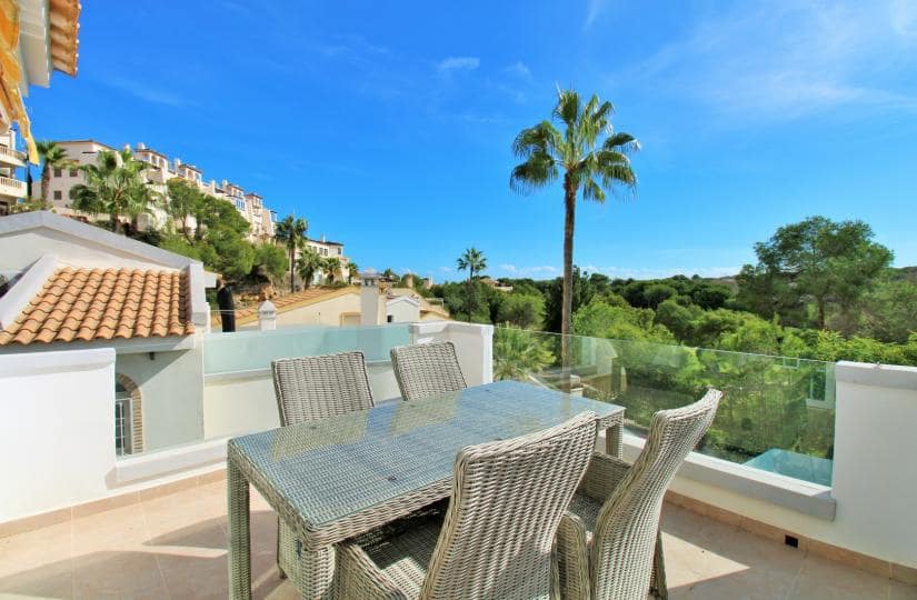 3 bedroom Villa for sale in Dehesa de Campoamor with pool garage - € 465,000 (Ref: 9499941)