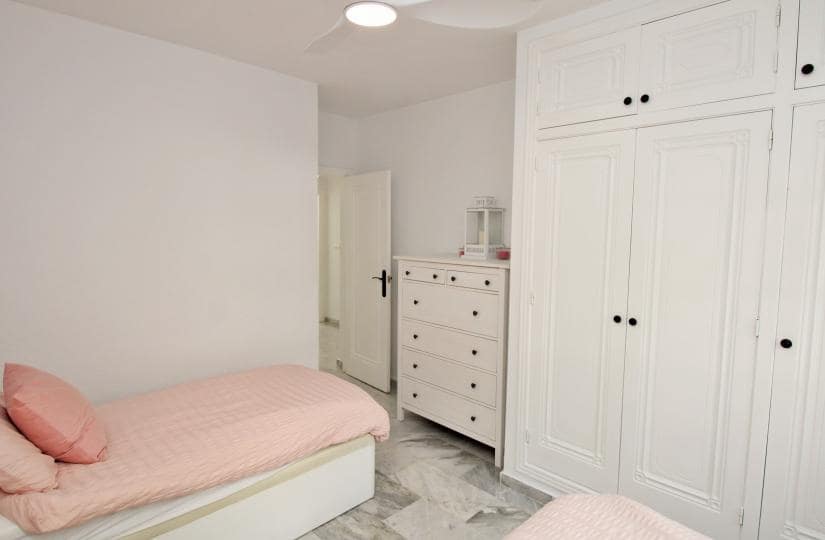 3 bedroom Villa for sale in Dehesa de Campoamor with pool garage - € 465,000 (Ref: 9499941)