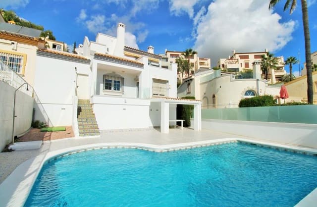 3 sovrum Villa till salu i Dehesa de Campoamor, Orihuela med pool garage - 465 000 € (Ref: 9499941)