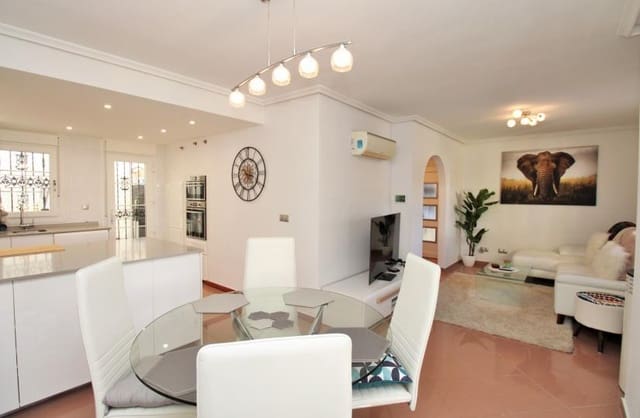 3 soveværelse Semi-Rækkehus til salg i Los Dolses, Orihuela med swimmingpool garage - € 375.000 (Ref: 9499942)