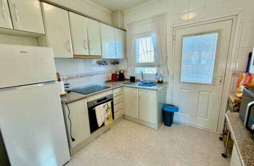 3 sovrum Semi-fristående Villa till salu i Ciudad Quesada med pool - 225 000 € (Ref: 9500260)