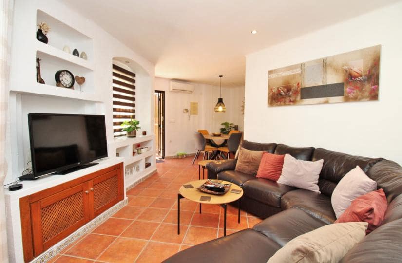 2 soveværelse Lejlighed til salg i Orihuela Costa med swimmingpool garage - € 194.950 (Ref: 9500261)