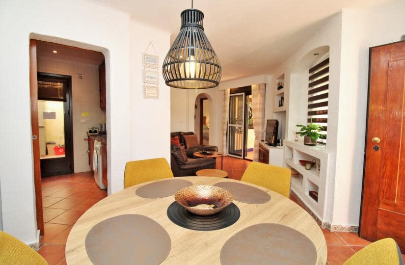 2 soveværelse Lejlighed til salg i Orihuela Costa med swimmingpool garage - € 194.950 (Ref: 9500261)