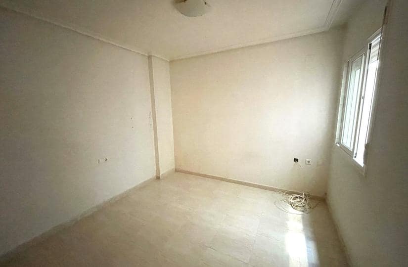 3 soveværelse Lejlighed til salg i Los Montesinos - € 125.000 (Ref: 9503924)