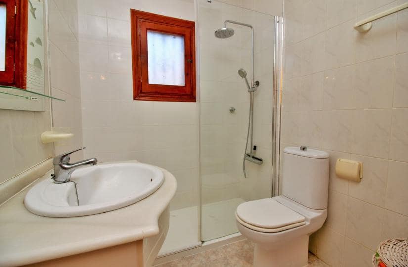 2 sovrum Hus till salu i Playa Flamenca med pool - 189 950 € (Ref: 9504742)