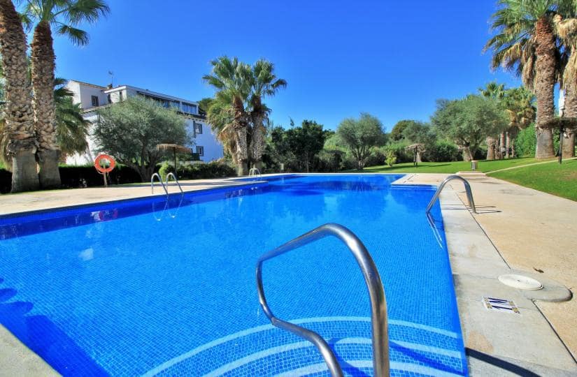 1 Zimmer Apartment zu verkaufen in Villamartin mit Pool - 155.000 € (Ref: 9504743)