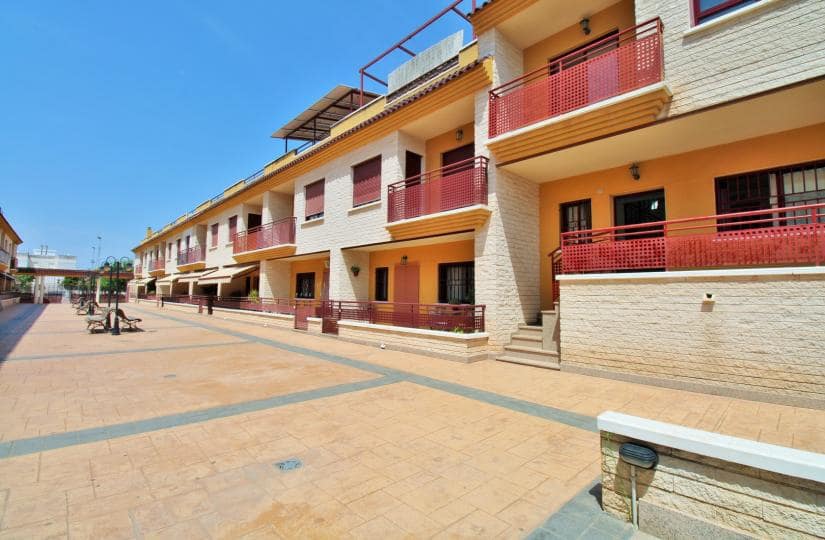 3 slaapkamer Huis te koop in Orihuela Costa met garage - € 199.000 (Ref: 9506362)