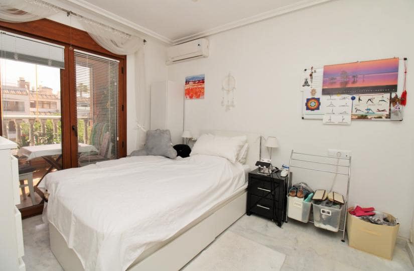 2 soverom Leilighet til salgs i Orihuela Costa med svømmebasseng - € 179 999 (Ref: 9506363)