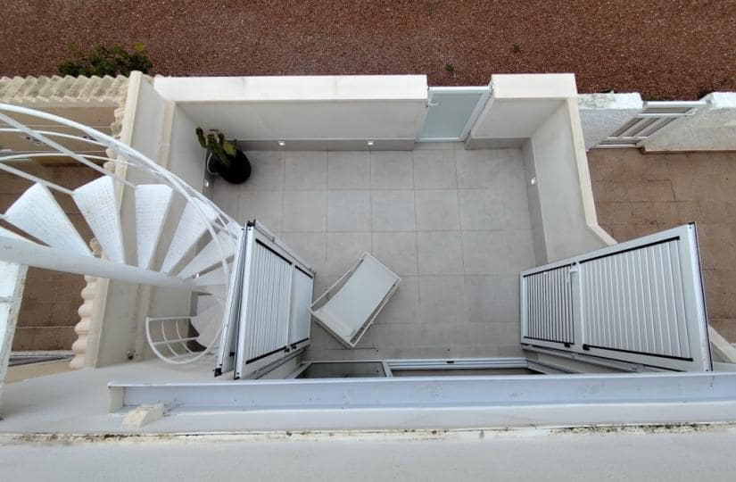 2 soveværelse Bungalow til salg i Torrevieja - € 149.000 (Ref: 9506784)