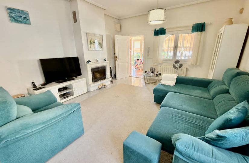 3 bedroom Villa for sale in Pueblo Bravo with pool garage - € 460,000 (Ref: 9511905)