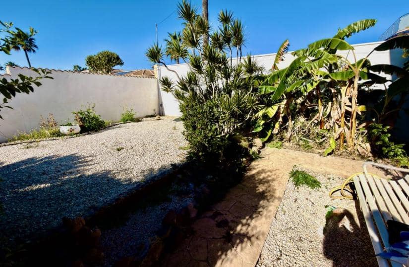 3 bedroom Villa for sale in Pueblo Bravo with pool garage - € 460,000 (Ref: 9511905)