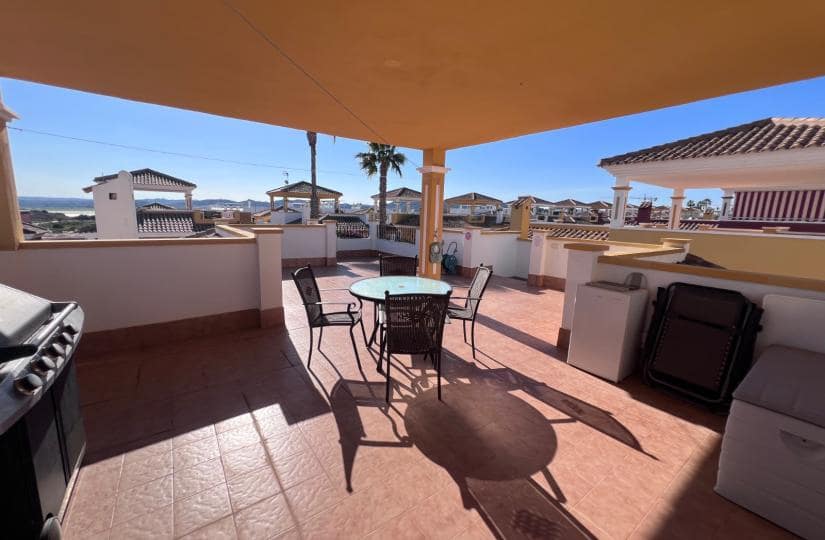 3 soveværelse Semi-Rækkehus til salg i Orihuela Costa - € 240.000 (Ref: 9518281)
