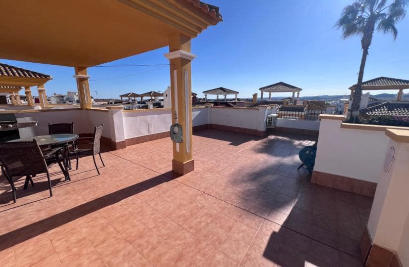 3 soveværelse Semi-Rækkehus til salg i Orihuela Costa - € 240.000 (Ref: 9518281)