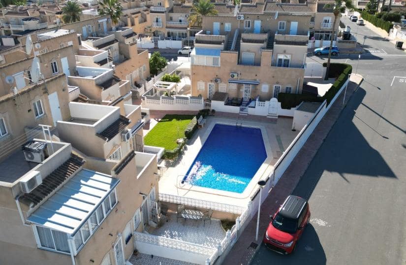 2 Zimmer Haus zu verkaufen in Ciudad Quesada mit Pool Garage - 169.950 € (Ref: 9518513)
