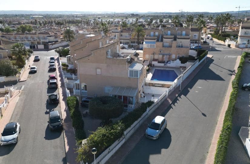 2 Zimmer Haus zu verkaufen in Ciudad Quesada mit Pool Garage - 169.950 € (Ref: 9518513)