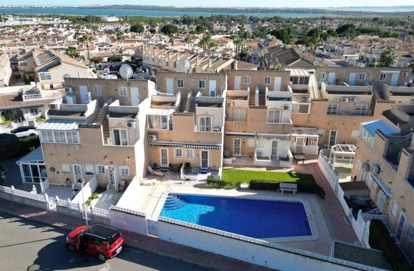 2 Zimmer Haus zu verkaufen in Ciudad Quesada mit Pool Garage - 169.950 € (Ref: 9518513)