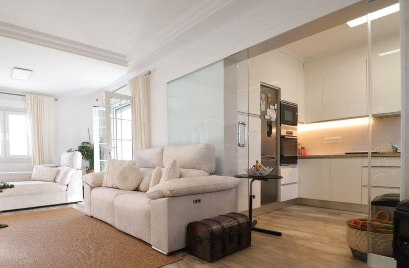 4 slaapkamer Villa te koop in Villamartin met zwembad garage - € 434.950 (Ref: 9521074)