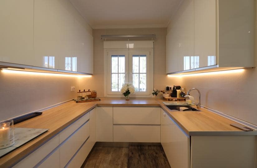 4 slaapkamer Villa te koop in Villamartin met zwembad garage - € 434.950 (Ref: 9521074)