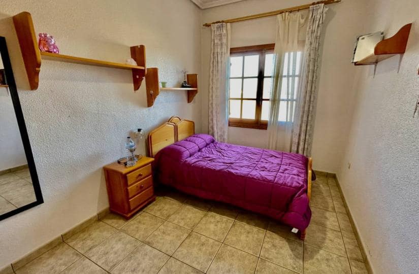 4 slaapkamer Finca/Landhuis te koop in Daya Nueva met garage - € 320.000 (Ref: 9521075)