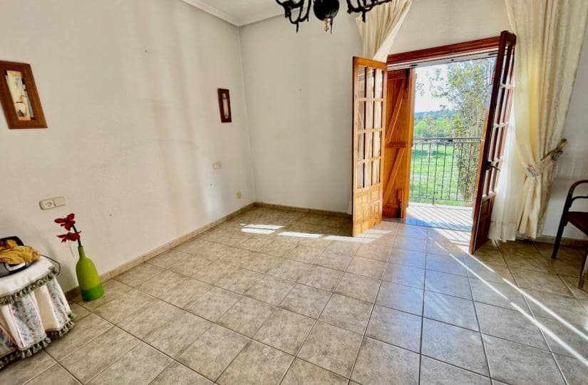 4 slaapkamer Finca/Landhuis te koop in Daya Nueva met garage - € 320.000 (Ref: 9521075)
