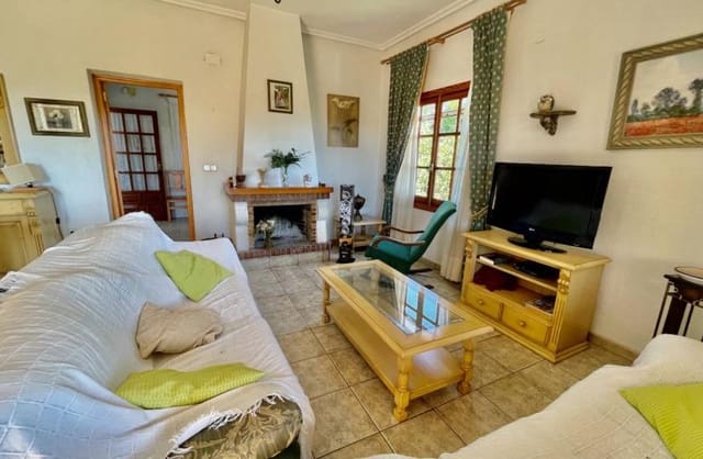 4 slaapkamer Finca/Landhuis te koop in Daya Nueva met garage - € 320.000 (Ref: 9521075)