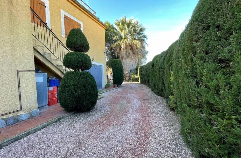 4 slaapkamer Finca/Landhuis te koop in Daya Nueva met garage - € 320.000 (Ref: 9521075)