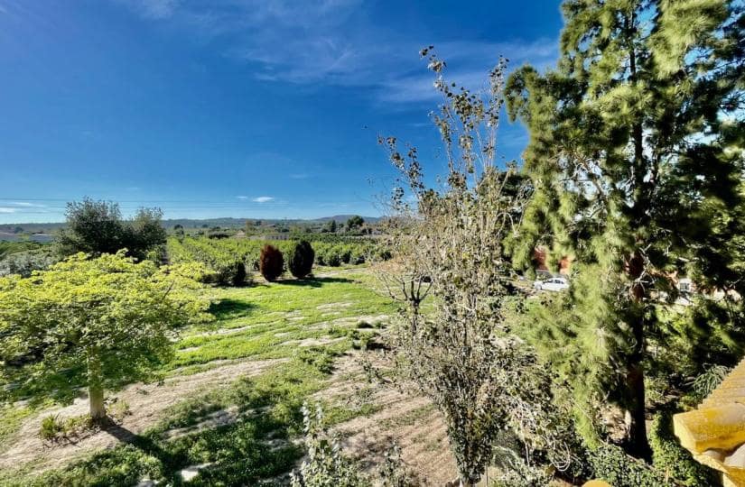 4 slaapkamer Finca/Landhuis te koop in Daya Nueva met garage - € 320.000 (Ref: 9521075)