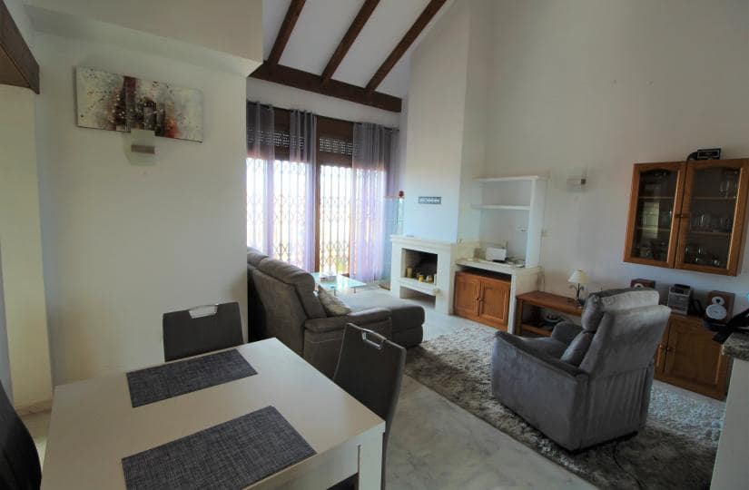 2 bedroom Apartment for sale in Algorfa with pool garage - € 210,000 (Ref: 9521079)