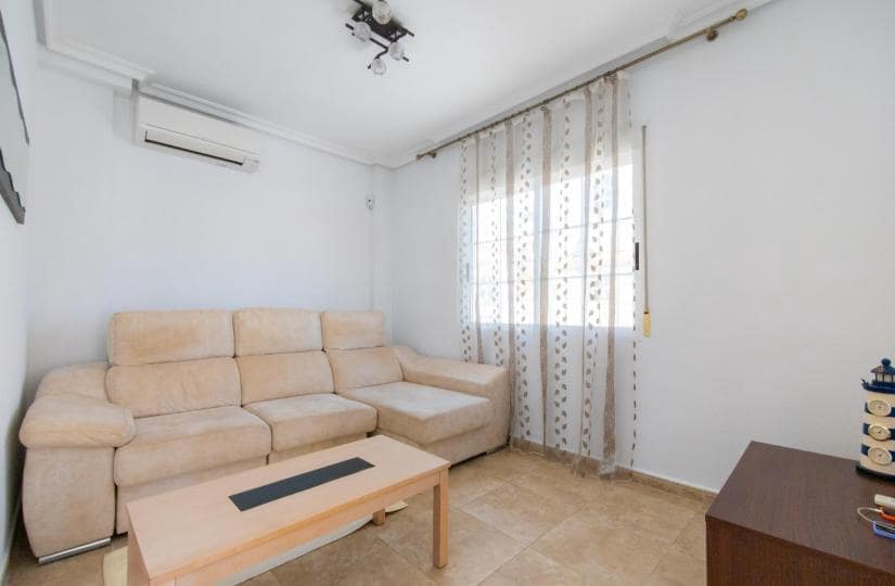 3 bedroom Villa for sale in Torrevieja with garage - € 420,000 (Ref: 9521106)