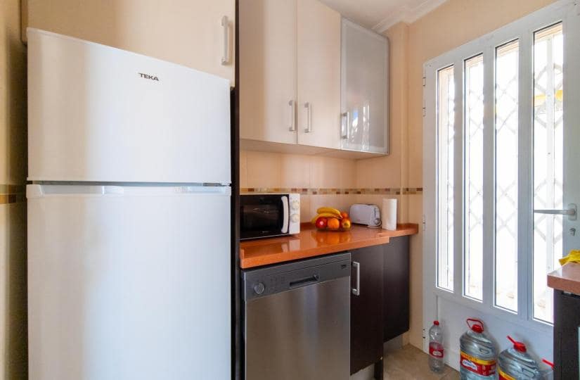 3 bedroom Villa for sale in Torrevieja with garage - € 420,000 (Ref: 9521106)