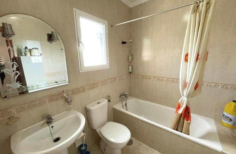 3 bedroom Townhouse for sale in Ciudad Quesada with garage - € 209,000 (Ref: 9523671)